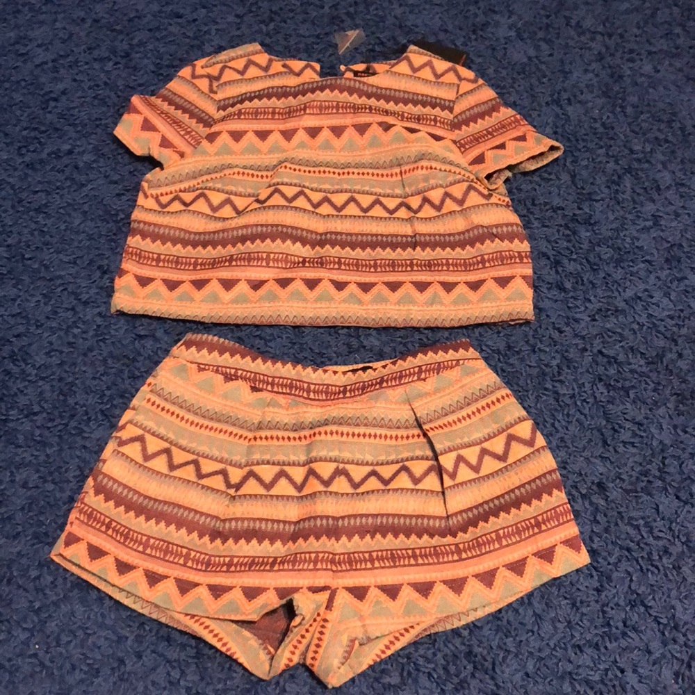 Multicolored top